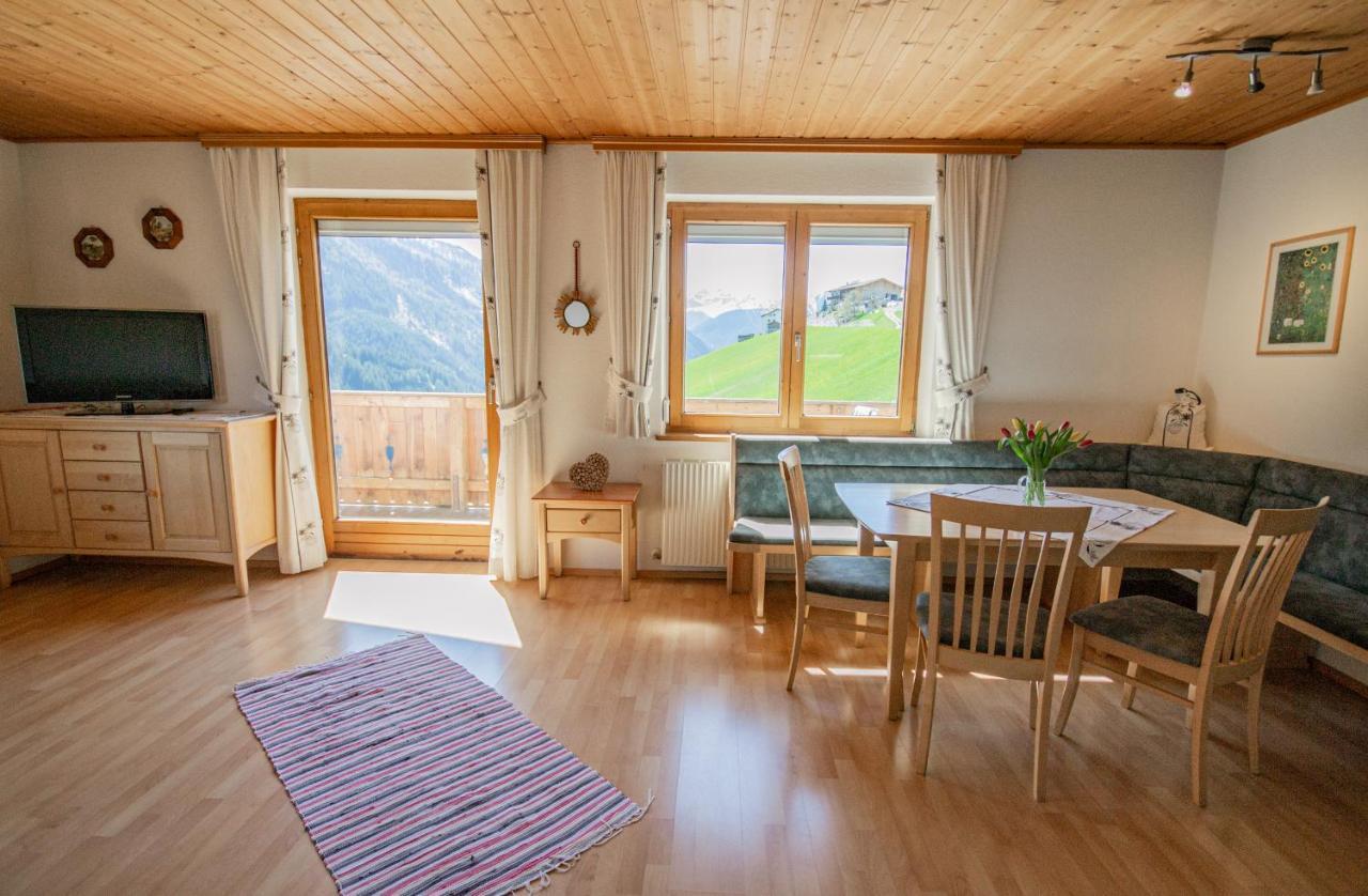Alpengasthof Eppensteiner Navis Eksteriør billede